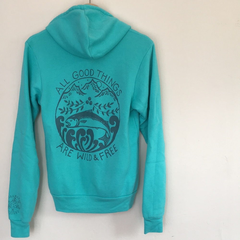 AK Salmon Sisters wild and free zippered hoody - S